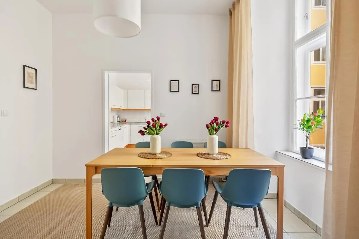3 Bedrooms I 110 Square Meter I Walk To All Sights Vienna 0*,  Austria