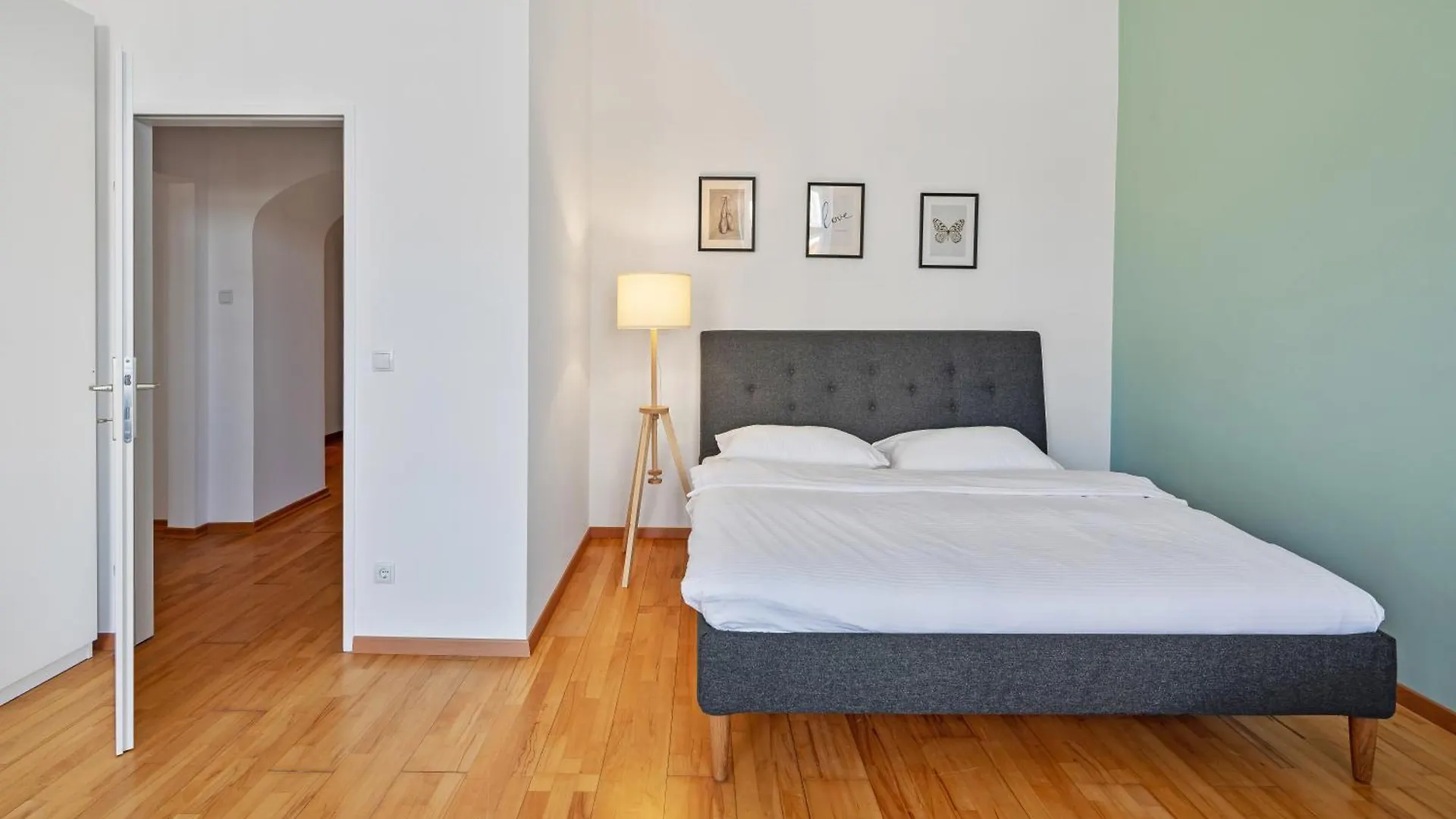 3 Bedrooms I 110 Square Meter I Walk To All Sights Vídeň