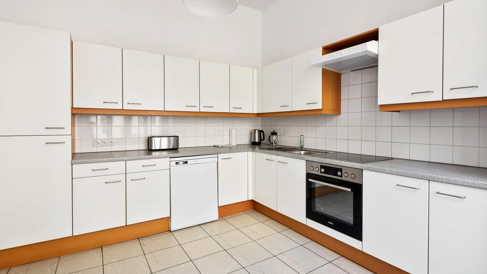 3 Bedrooms I 110 Square Meter I Walk To All Sights Vienna