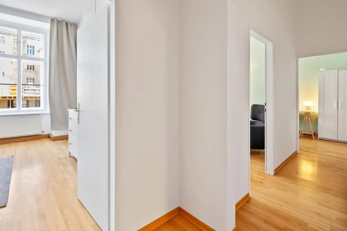 3 Bedrooms I 110 Square Meter I Walk To All Sights Vienna Austria